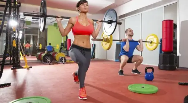 Ile razy w tygodniu trenować CrossFit, aby uniknąć kontuzji?